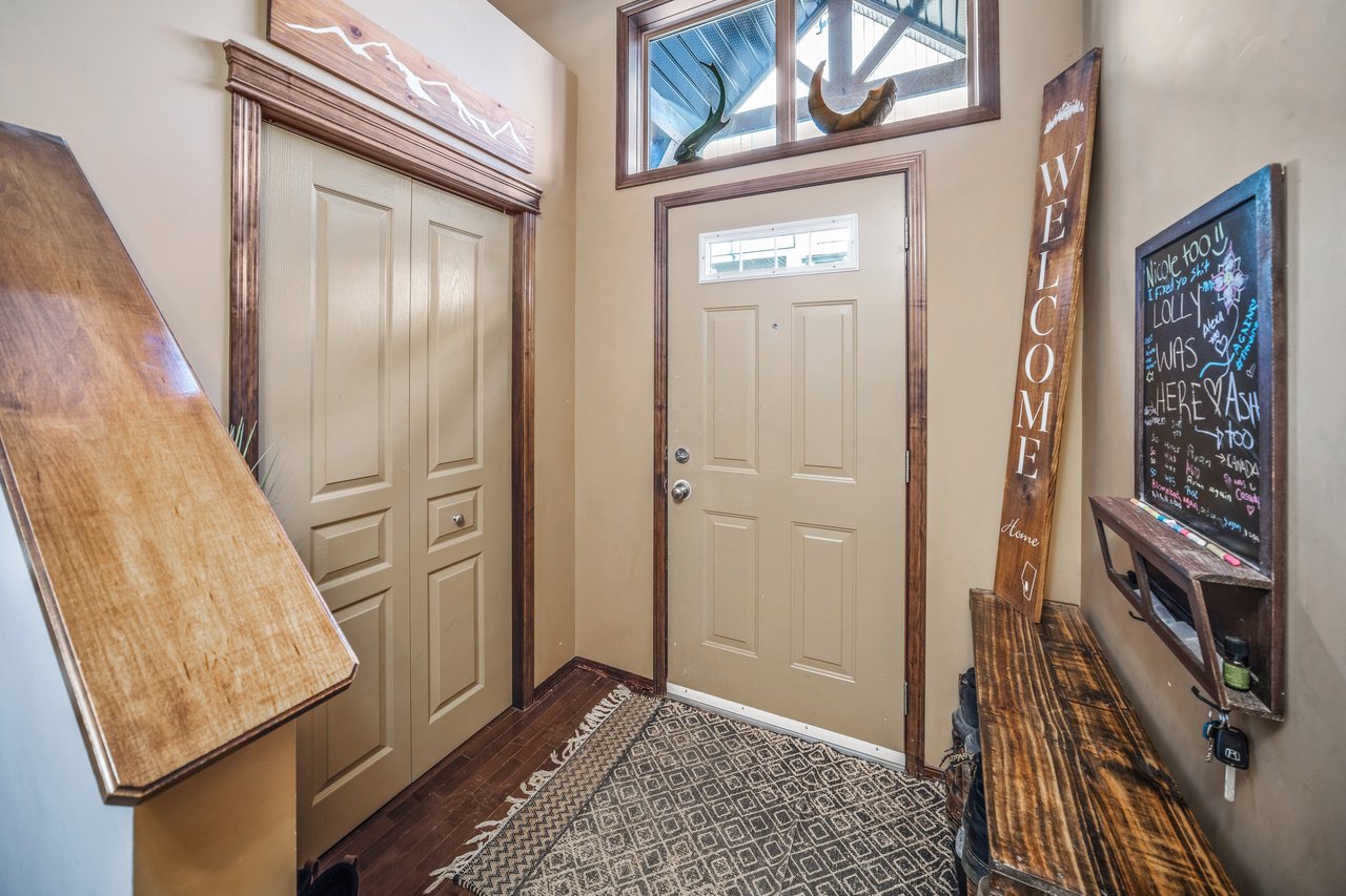 503 - 108 Armstrong Place