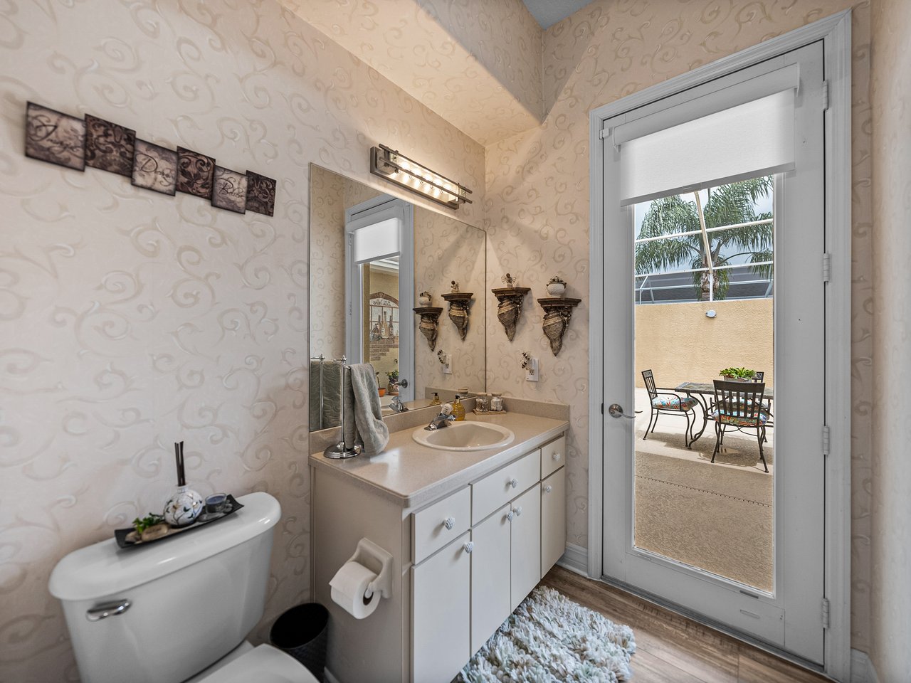 12413 WOODLANDS CIR