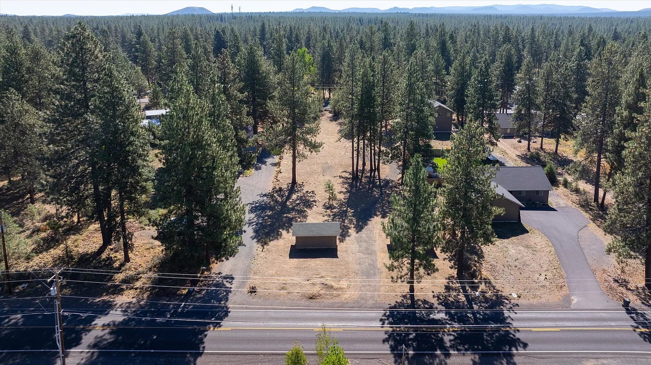 60272 Cinder Butte Rd