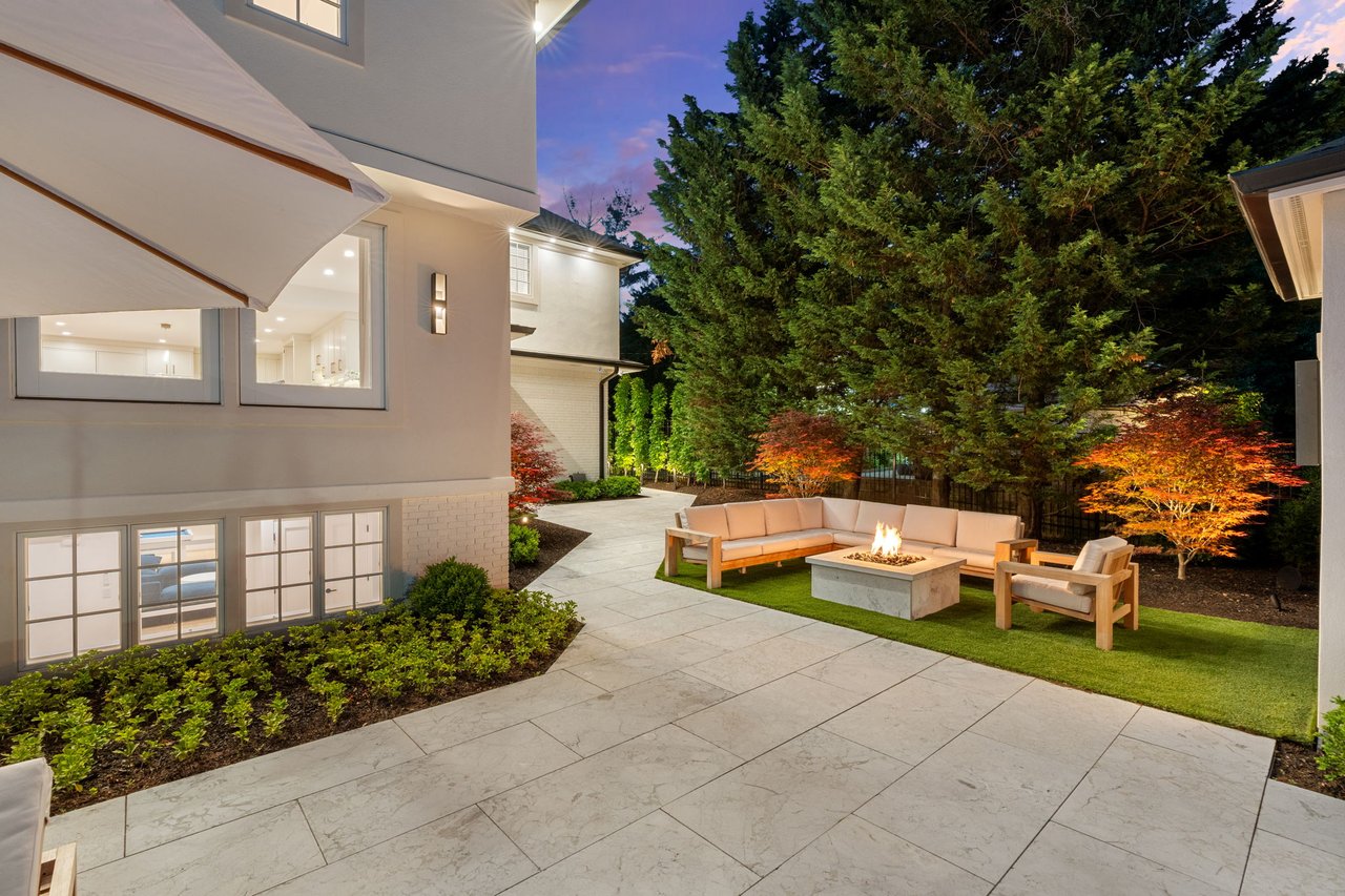 306 Hutchinson Road