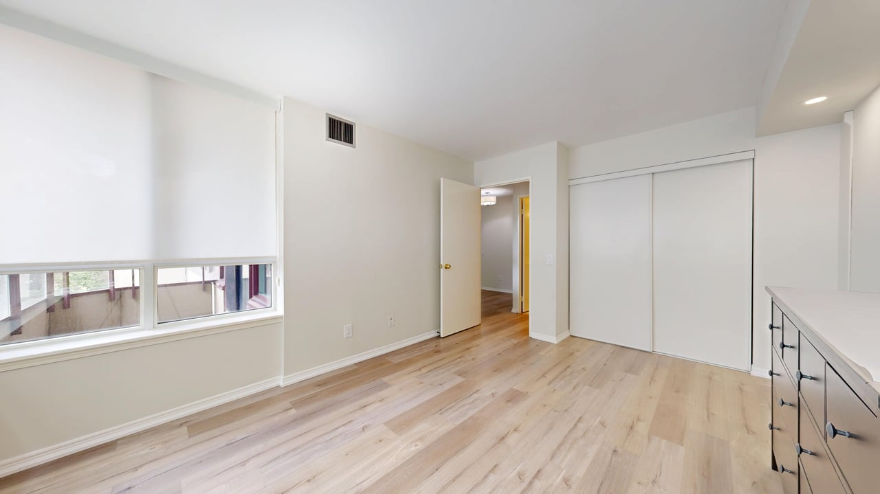 81 Townsgate Drive 211
