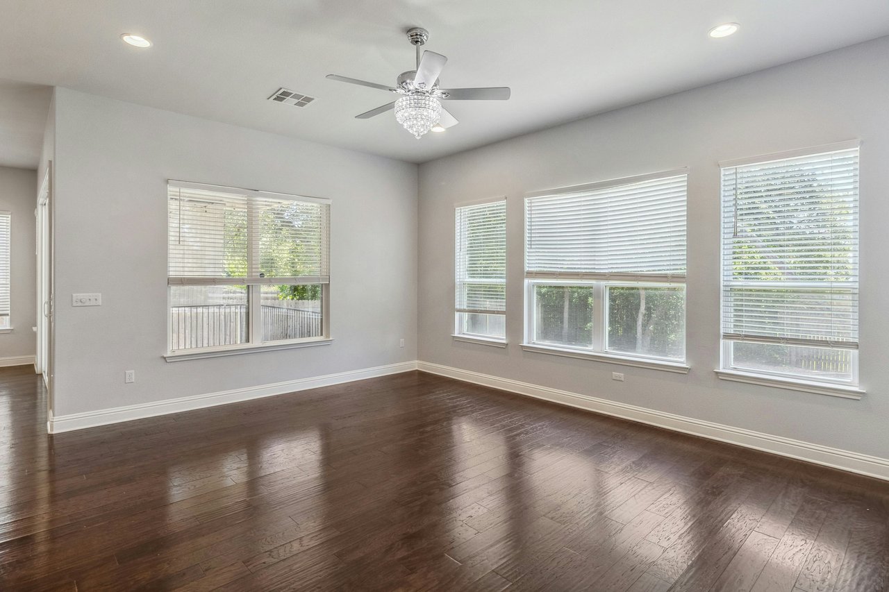 11813 Quintana Cv