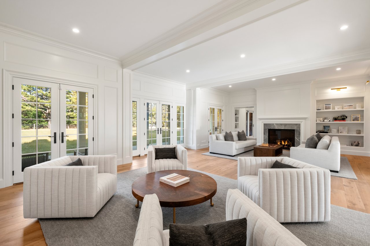 Stunning Residential Estate in Osterville 