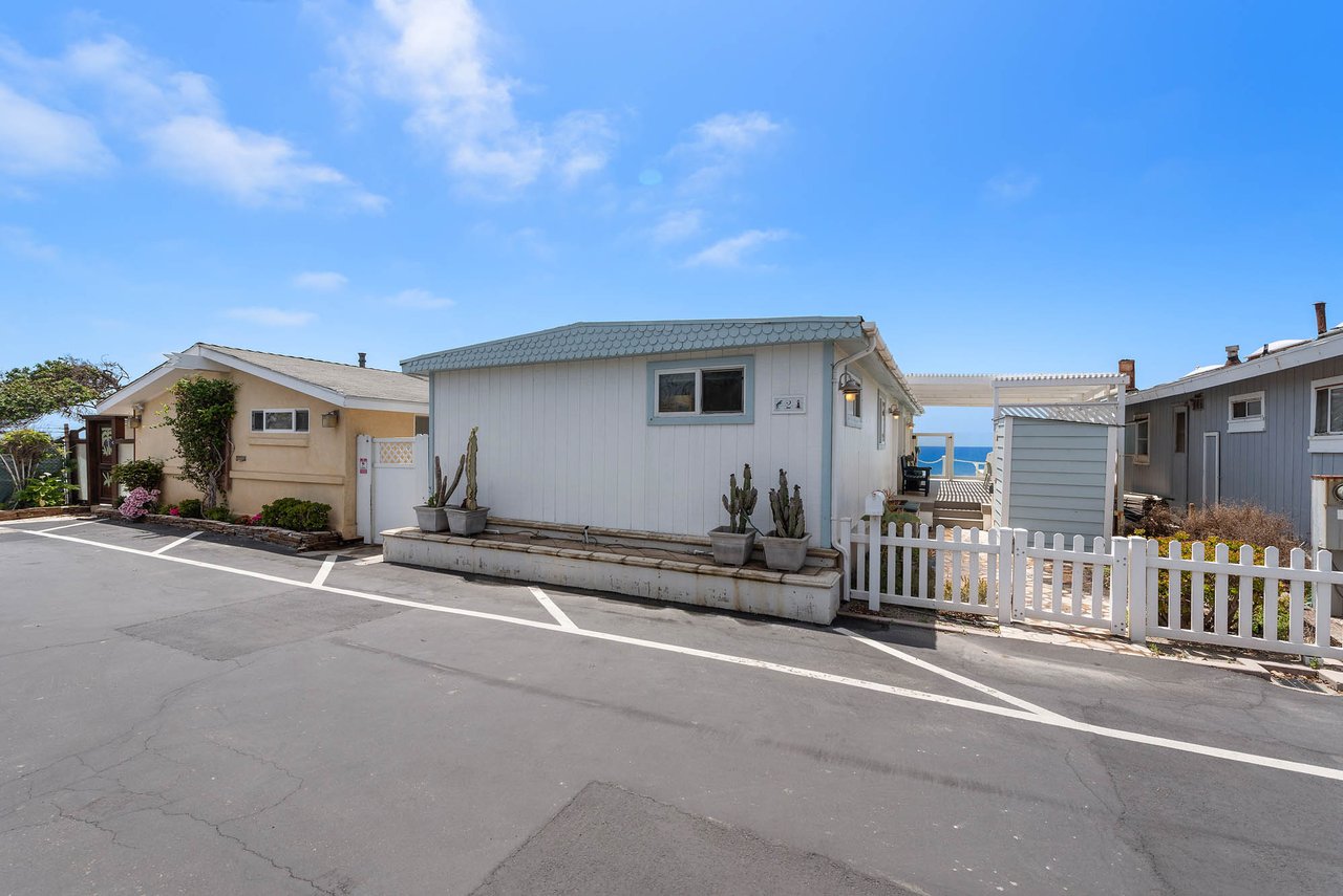 1880 N El Camino Real 2