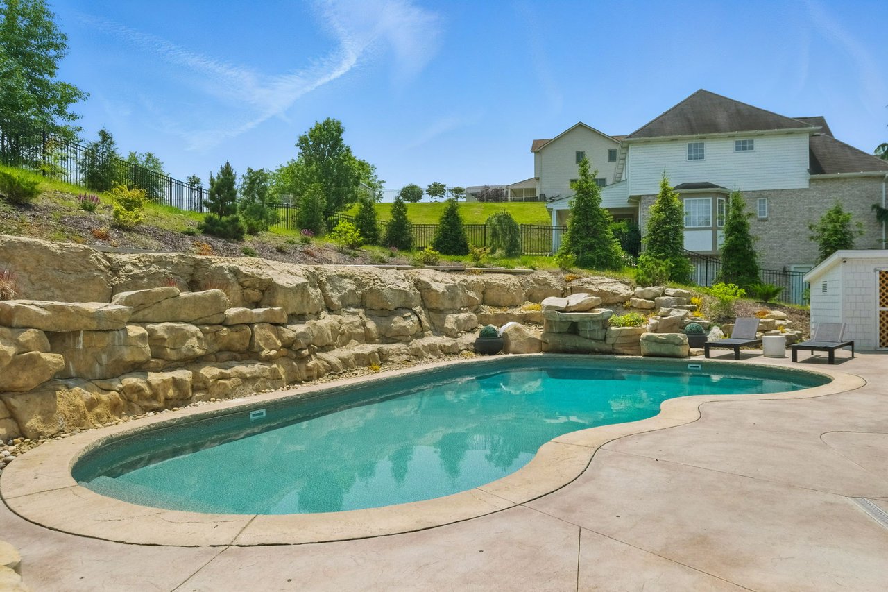 707 Kathleen Dr