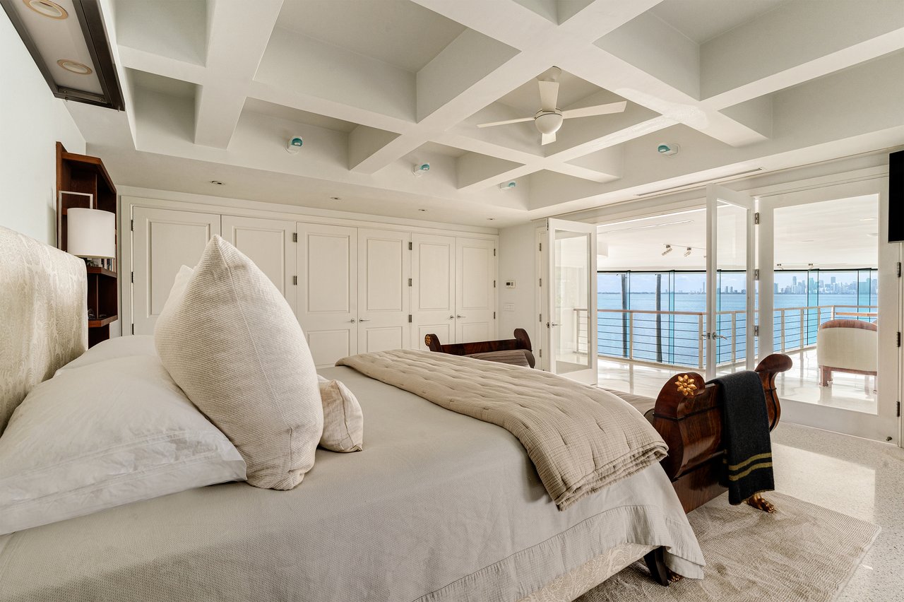 One of America’s Most Iconic Waterfront Estates