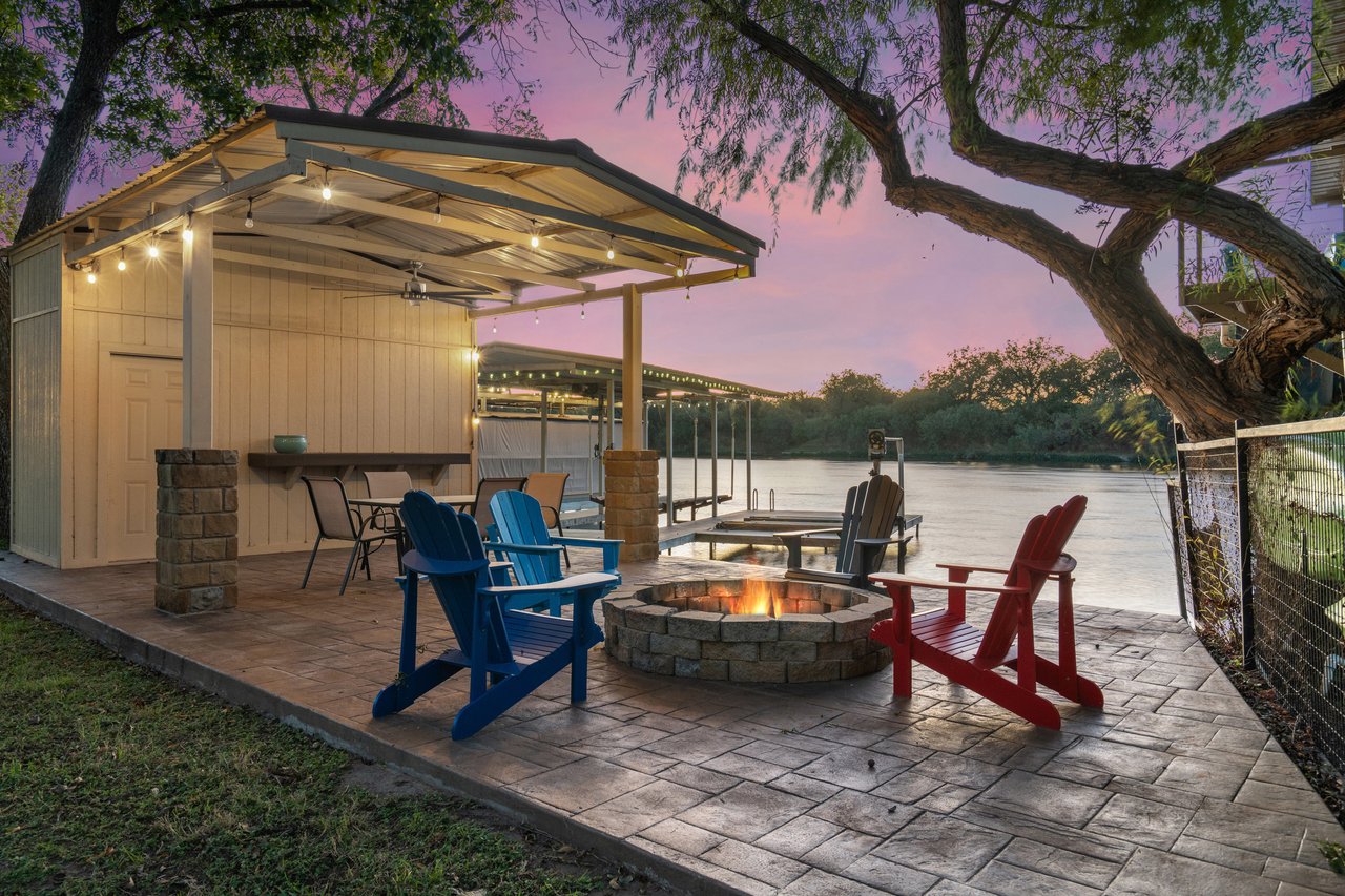 1601 County Road 118B