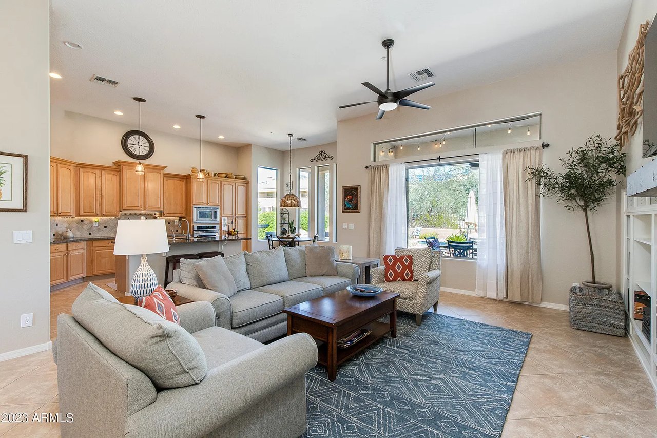 1908 W Turtle Hill Ct