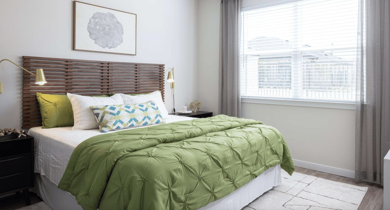 Enjoy up to 2 MONTHS BASE RENT FREE + a $1,250 gift card!