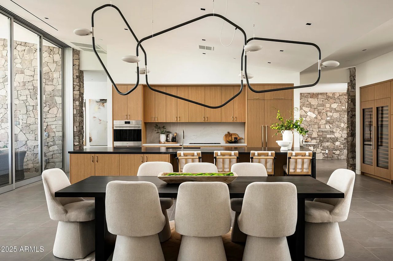 5120 N CASA BLANCA Drive