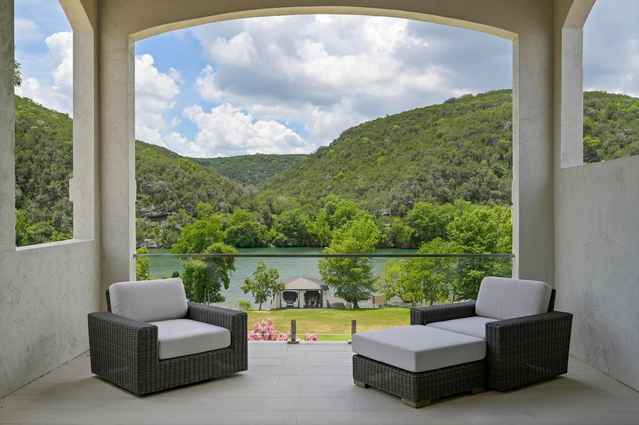 13414 Shore Vista Drive