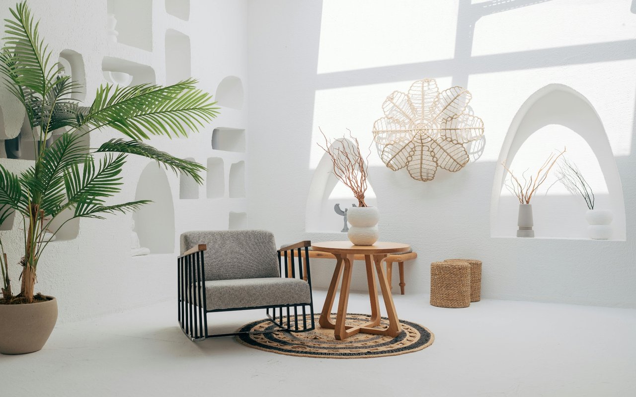 modern-styled-living room-earth-tones