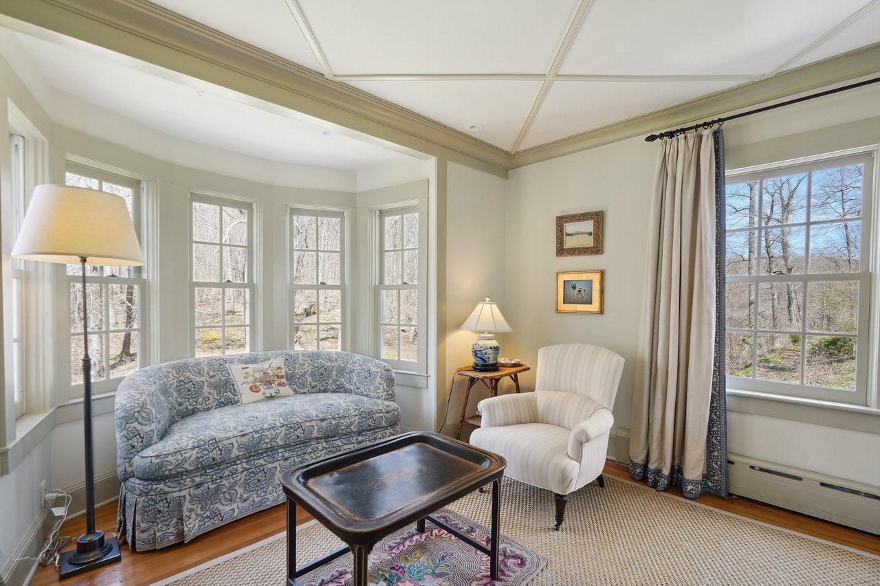 55 Mianus River Road