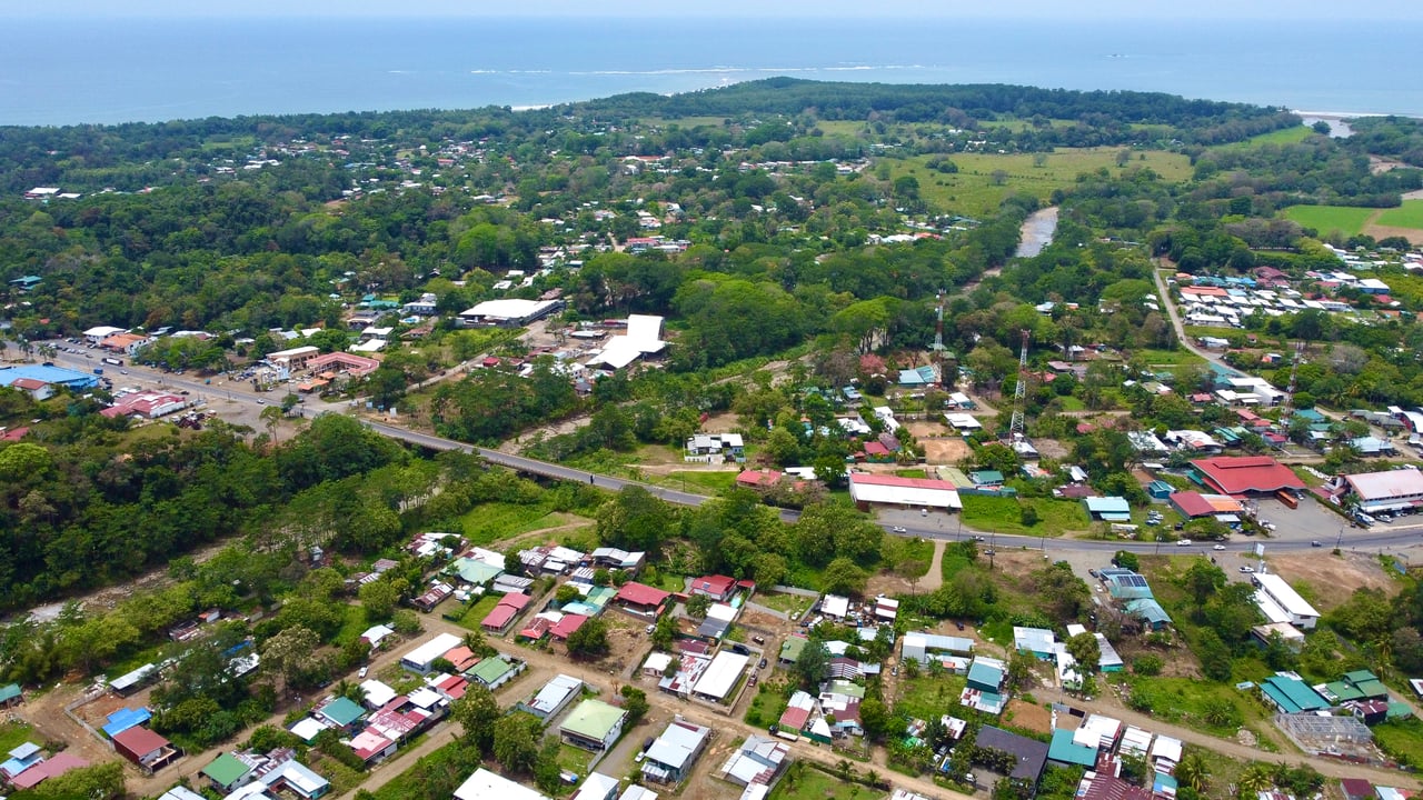 Lot in Uvita, Walking Distance to Amenities