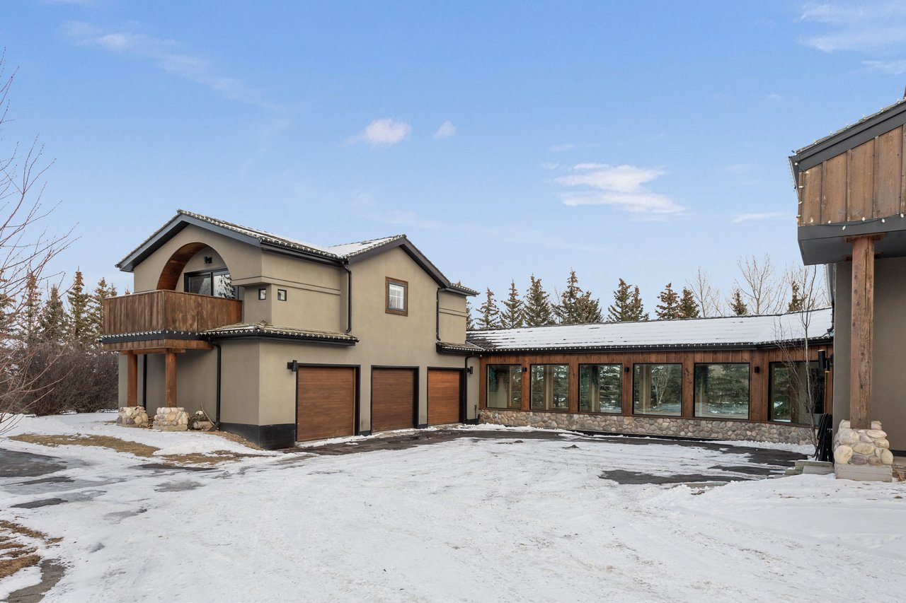 19 Bearspaw Summit Rise