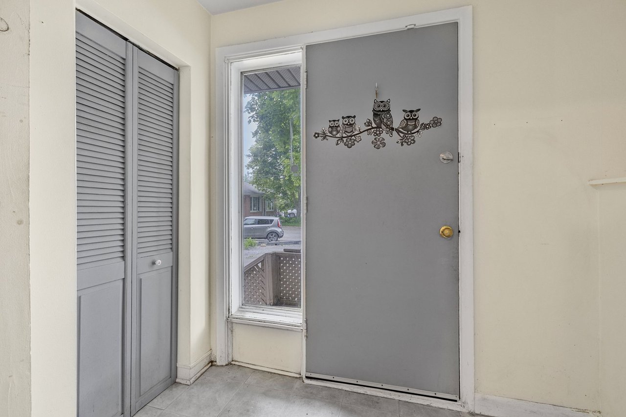 69 Marlin Crt, Newmarket