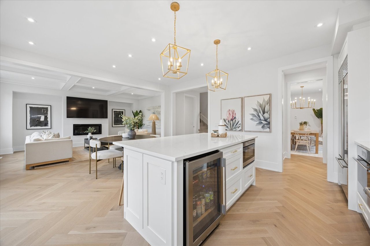 211 Busato Drive, Stouffville
