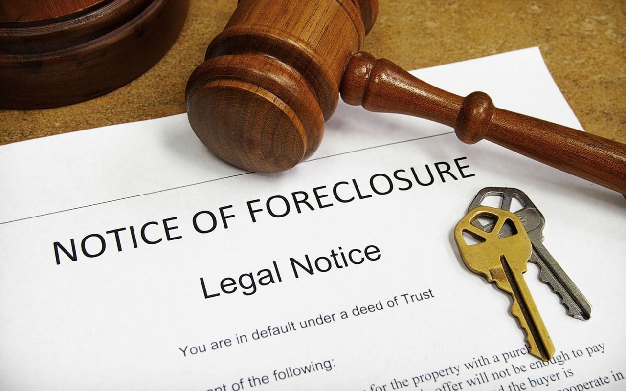 What To Do If You’re Facing Foreclosure