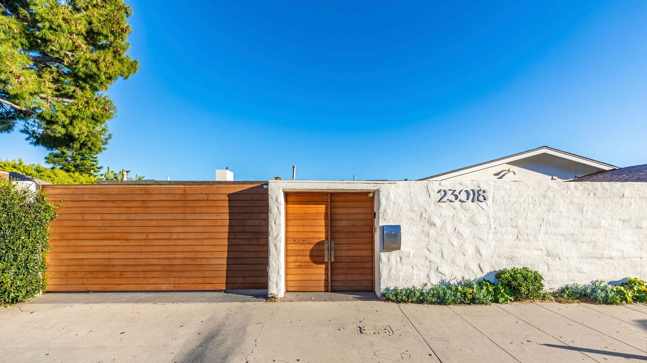 23018 Pacific Coast Hwy