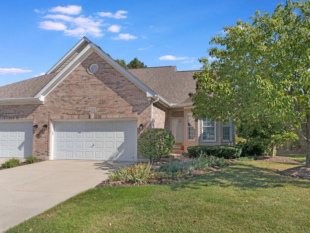 Coming Soon in Winfield IL. 1N009 Mission Ct | Luxury Duplex