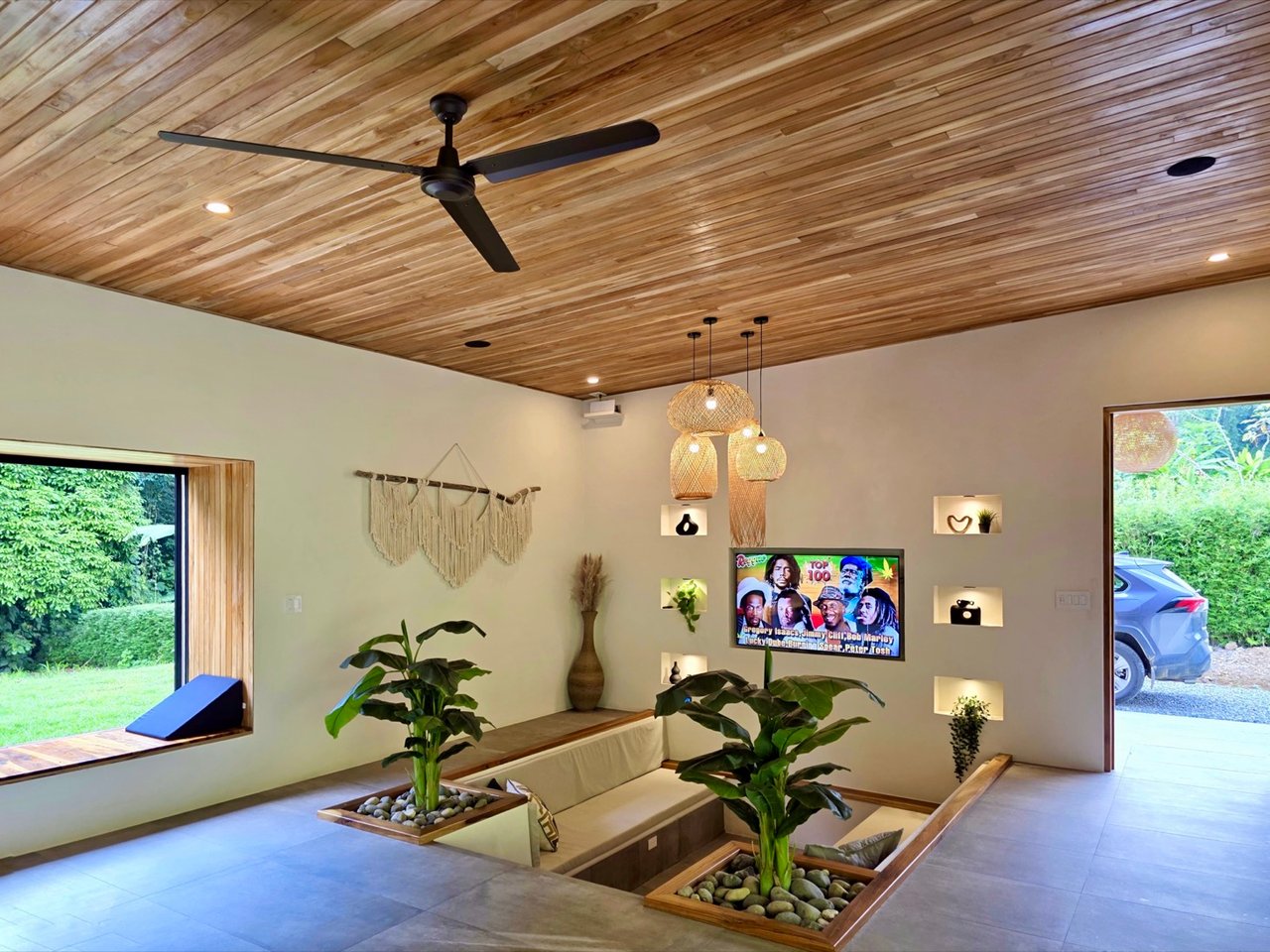 Stunning New Modern Home in Ojochal – Usable Lot Surrounded by Jungle and Creeks