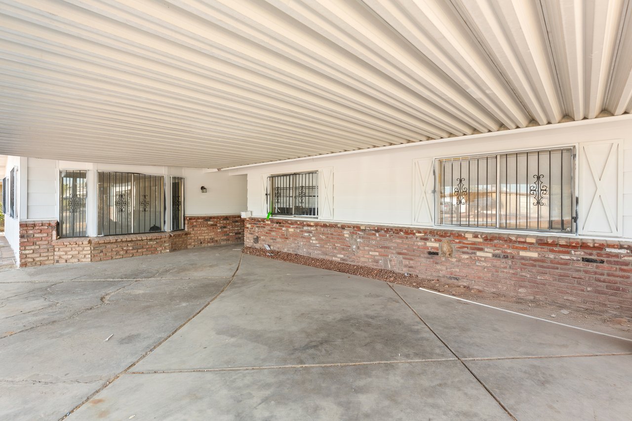 851 Toni Avenue