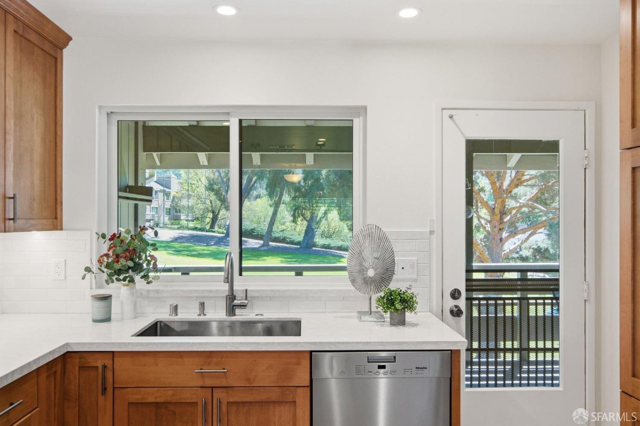 3136 Rossmoor Parkway #5