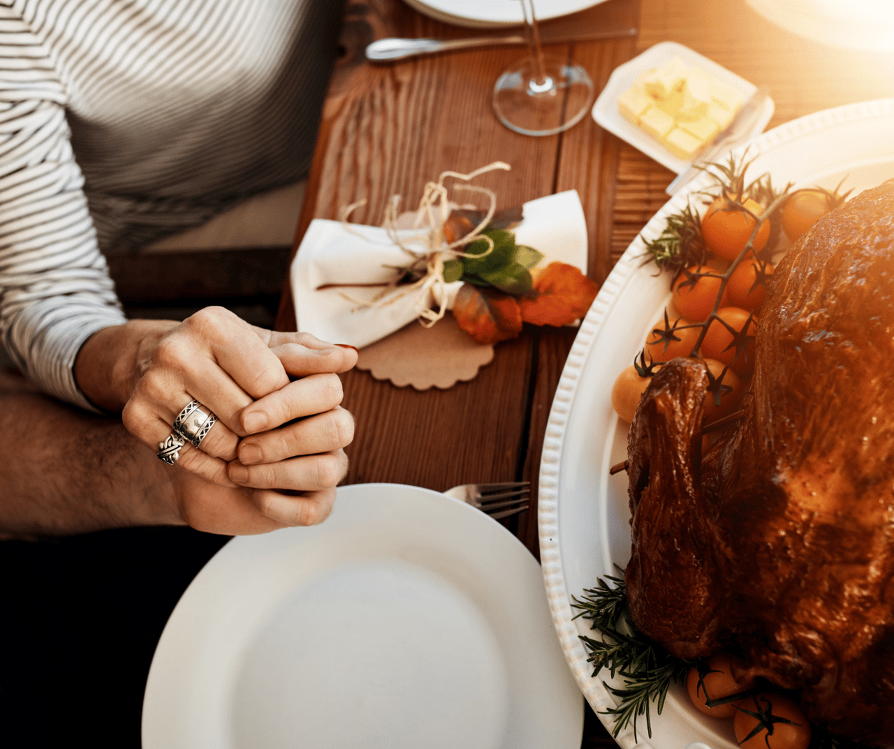 It's that time of year to gather around the table together and be THANKFUL!