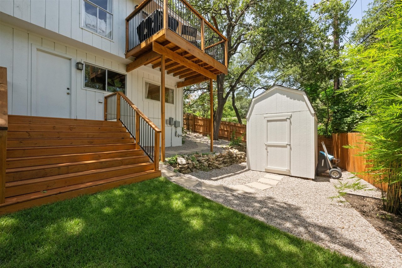 2300 Spring Creek Dr