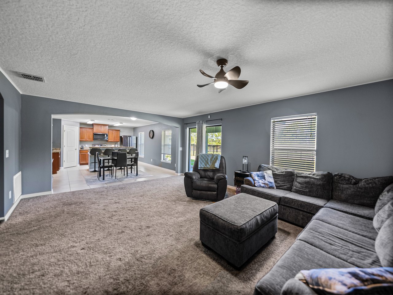5660 Elsinore Way