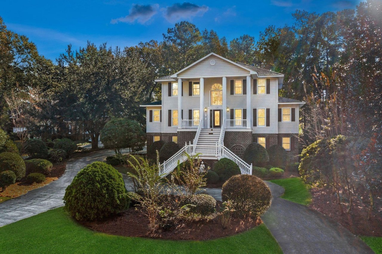 8666 W Fairway Woods Drive, North Charleston, SC 29420