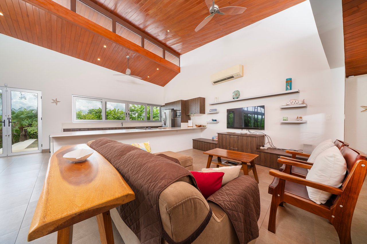 V-Sylvie Rancho Villa | Tropical Villa with Pool and Panoramic Views near Tamarindo