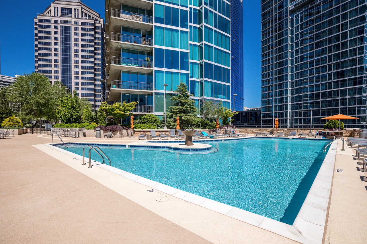 1080 Peachtree Street NE Unit 3215