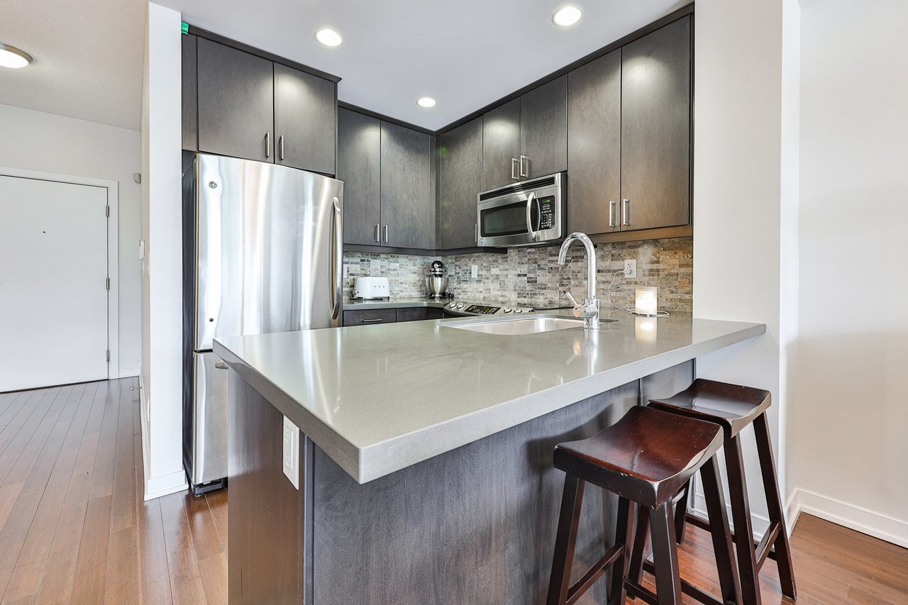 402-551 Maple Avenue, Burlington