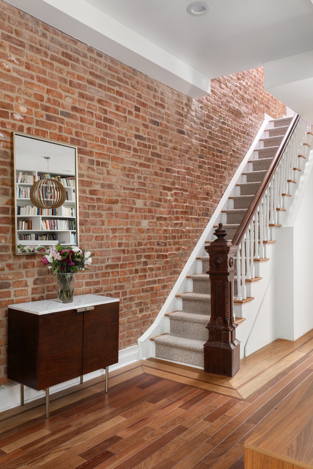 407 2ND Street