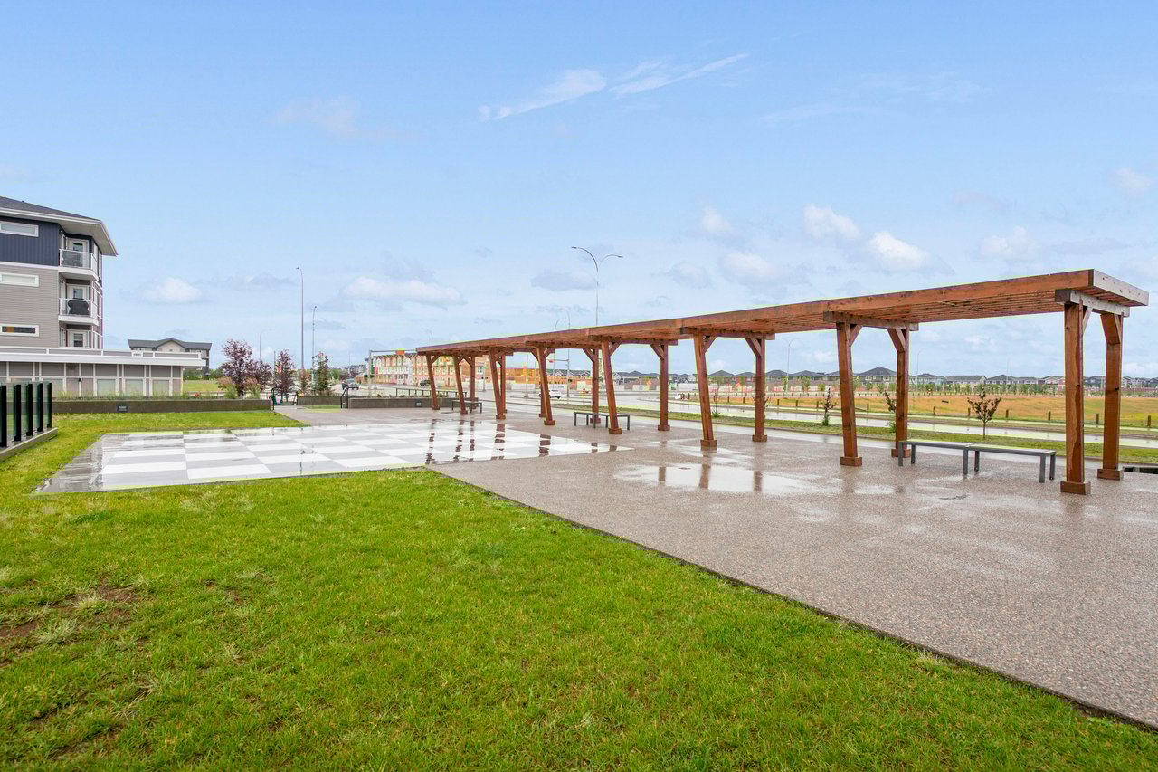 76 Cornerstone Passage NE Unit: 1220