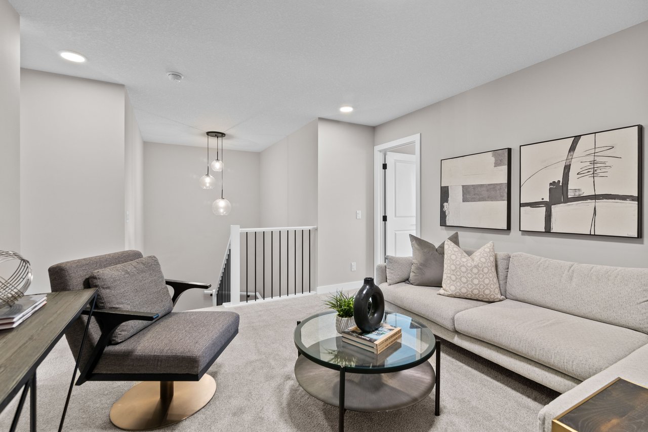 155 Belvedere Crescent SE