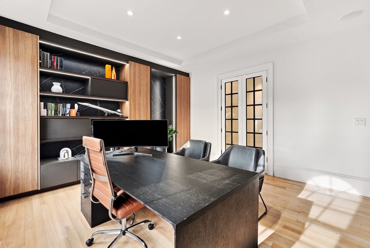 An Exceptional Southborough Estate