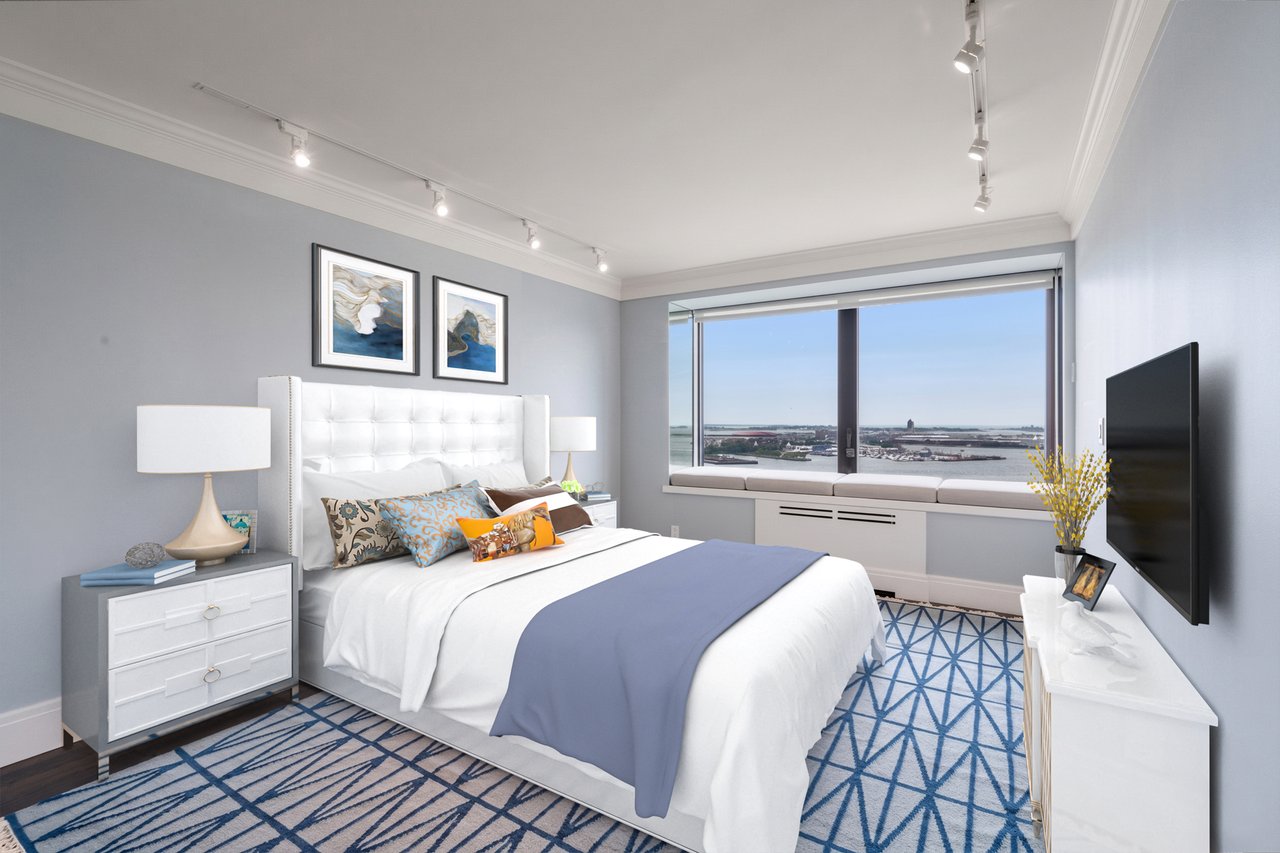 Highly Renovated Harbor Towers Residence