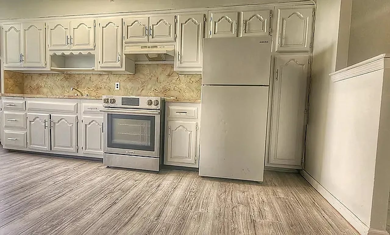 64-11 Myrtle Avenue 2