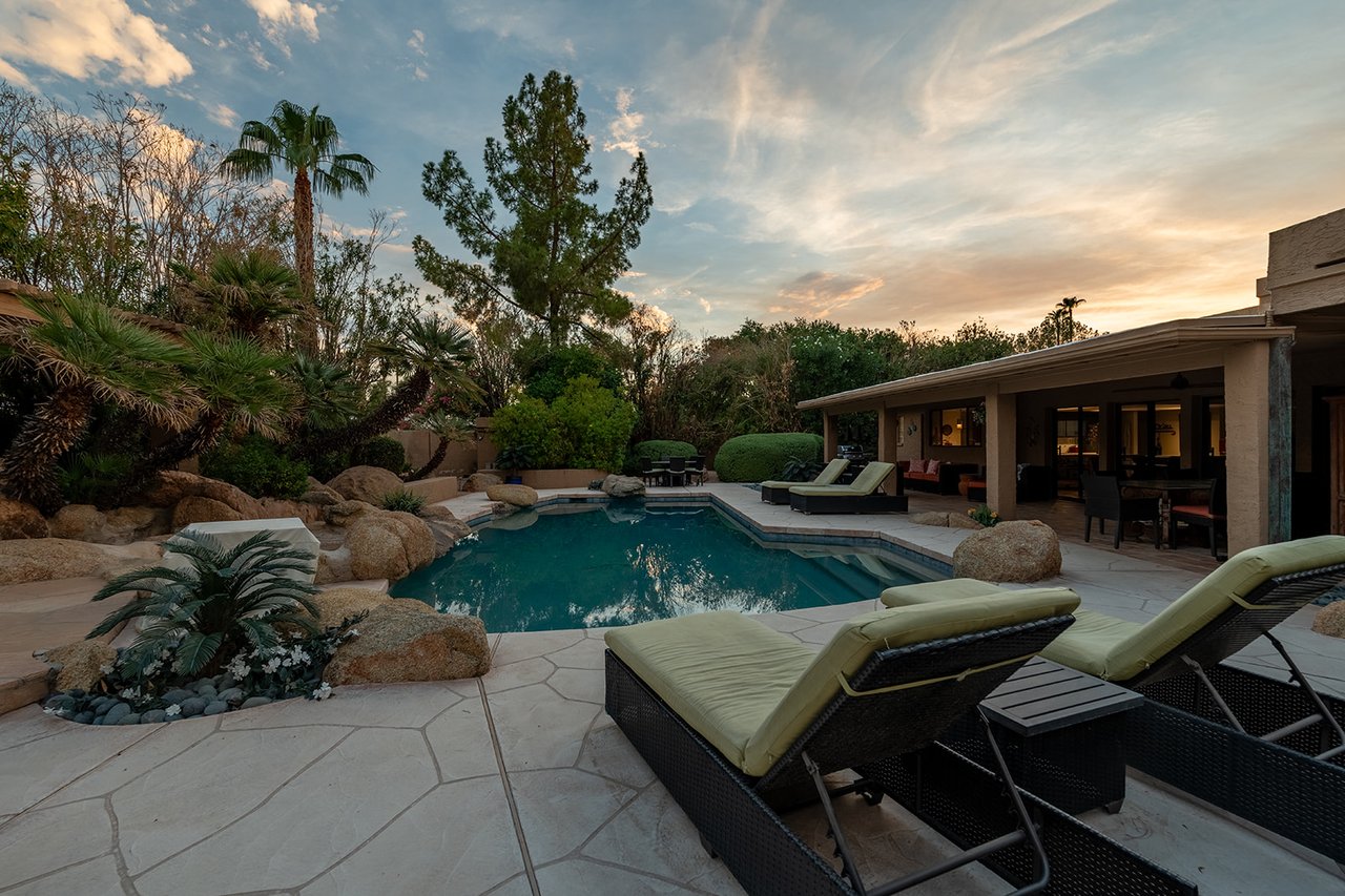 7507 N VIA DE LOS LIBROS