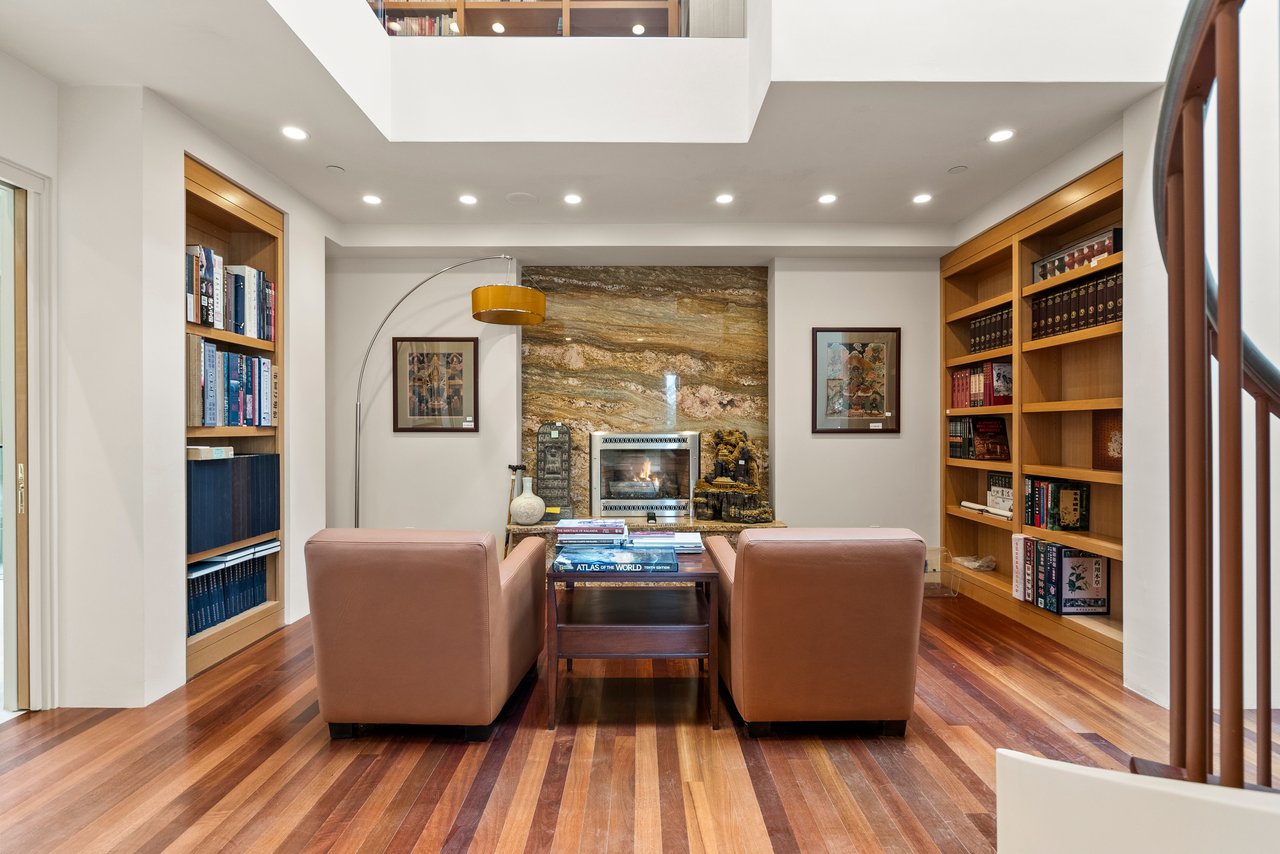 11481 Magdalena Rd