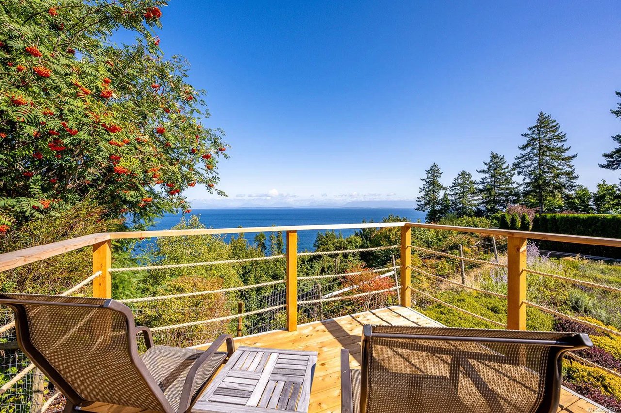 8068 Harmony Crescent