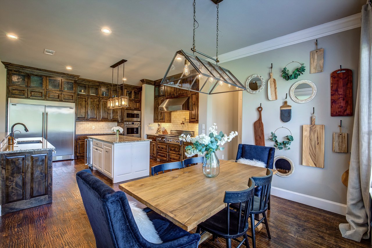 552 Horseshoe Bend