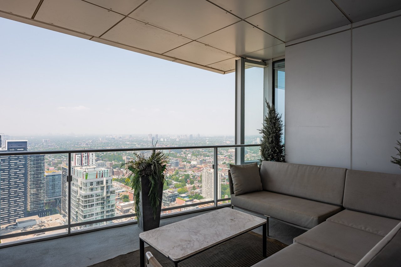 Suite 5302- 180 University Avenue