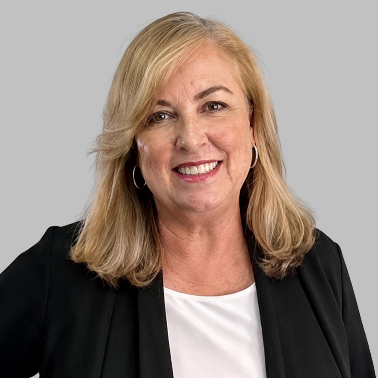 Susan Evans - Perennial Real Estate - Realtor - Transaction Coordinator