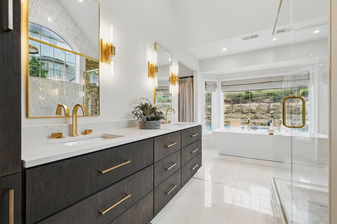 707 Kathleen Dr