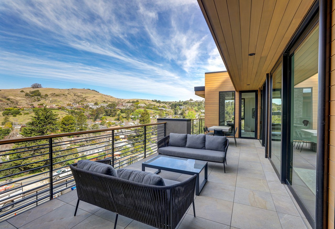 Modern Luxury - Completed in 2020