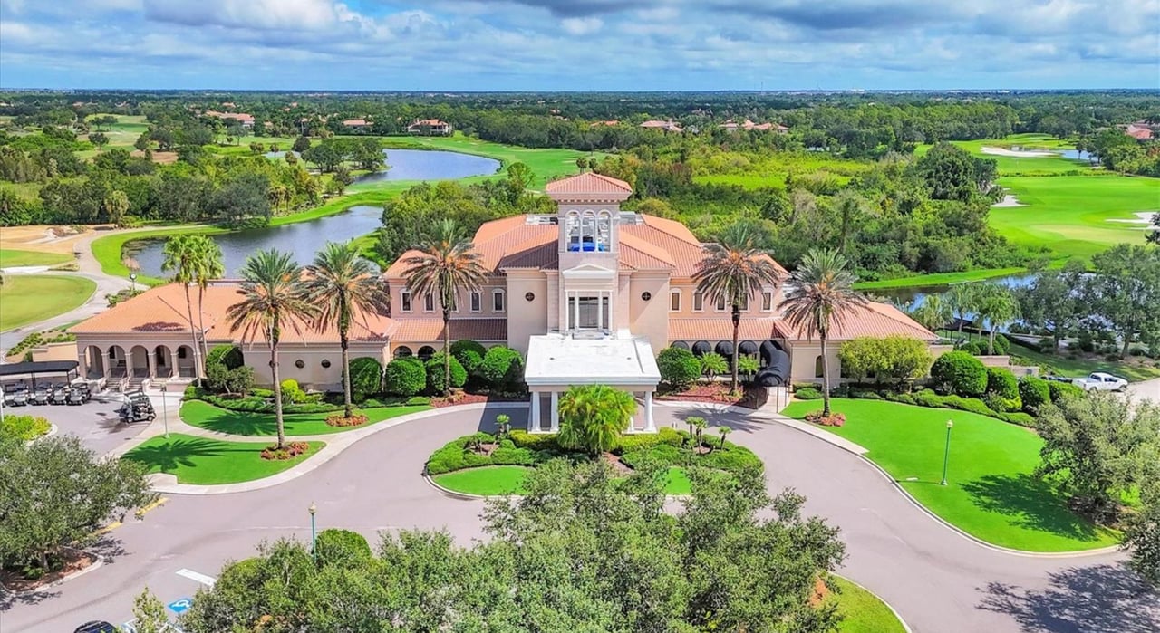 Lakewood Ranch Neighborhood Guide