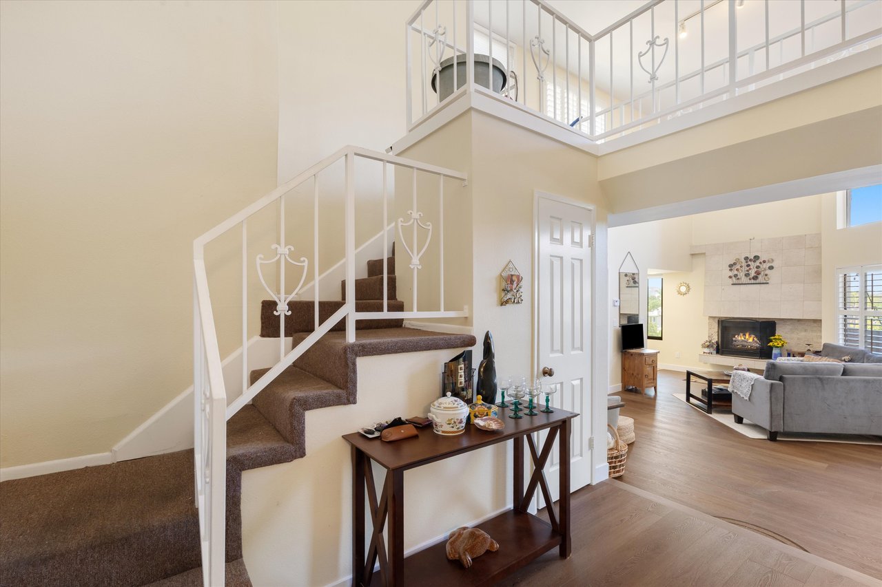 12321 Ocean Park Blvd #17